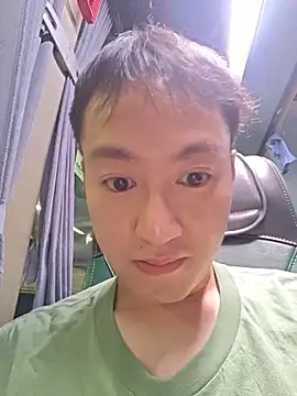 Snapshot of KasonY chatting on 06/15/26, 05:12 KasonY online show from 06/15/26, 05:12