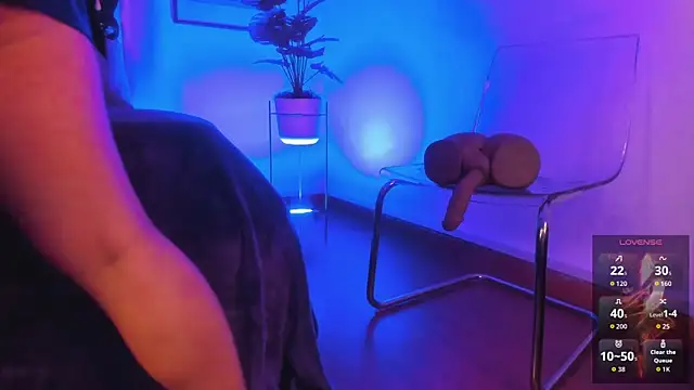 Violett Novoa online show from 11/05/25, 12:08