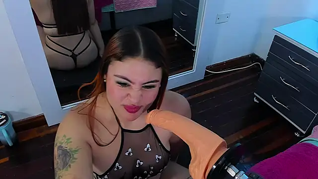 AdeleJhones online show from 04/14/26, 01:38