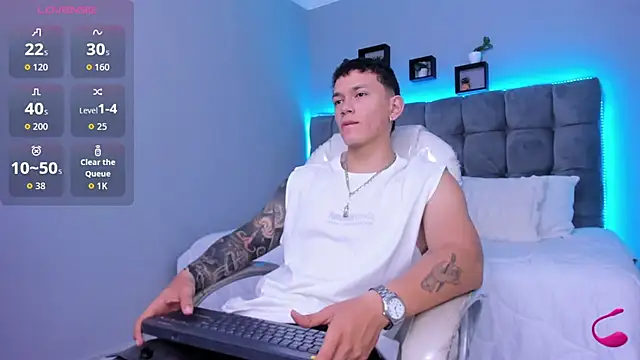 Thomas moon online show from 01/17/26, 01:04