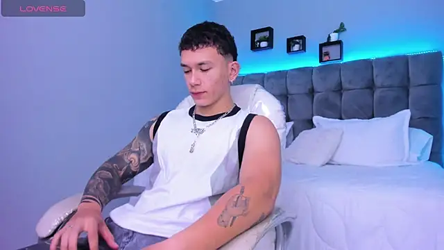 Thomas moon online show from 01/14/26, 12:42