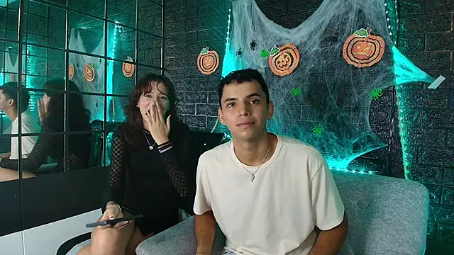 HellAndDante  online show from 10/26/25, 12:00