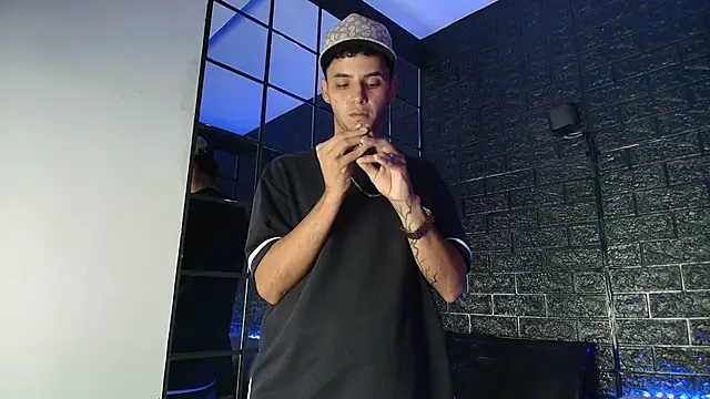 HellAndDante  online show from 11/21/25, 01:37