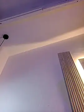 Elowen Clark online show from 03/24/26, 07:47