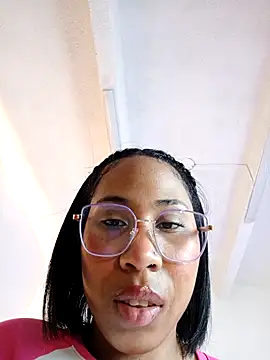 Elowen Clark online show from 01/09/26, 08:05