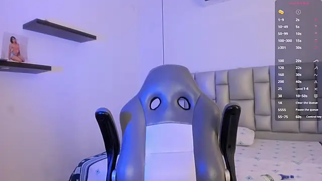 Elowen Clark online show from 03/09/26, 07:39