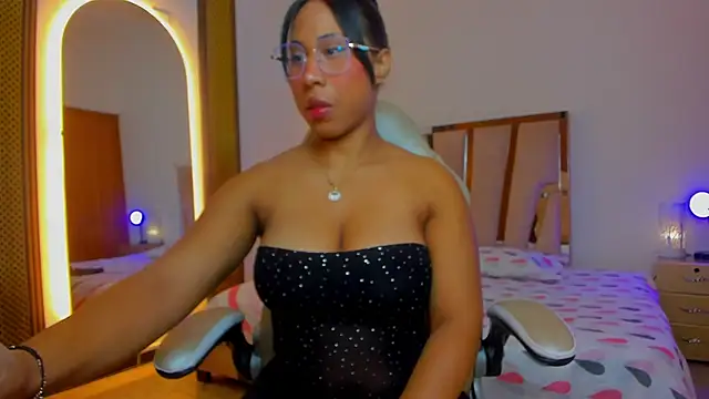 Elowen Clark online show from 01/12/26, 08:15