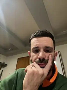 lolo7121 online show from 02/11/26, 05:35