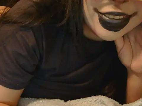 Snapshot of MakaylaRubi chatting on 10/26/25, 07:20 MakaylaRubi online show from 10/26/25, 07:20