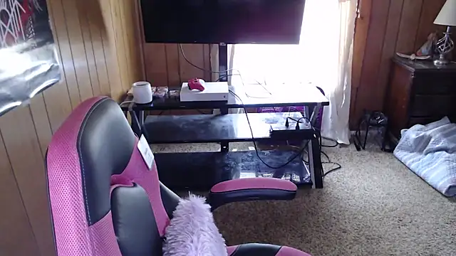 vanessraine online show from 02/04/26, 07:31