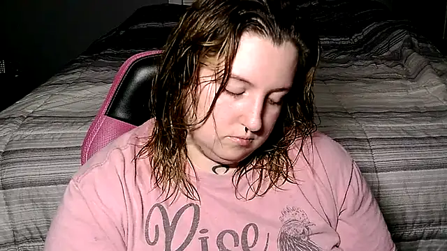 vanessraine online show from 04/02/26, 02:19