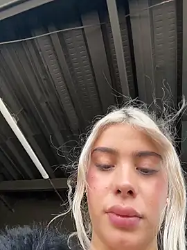 Snapshot of YouCandiSumisa chatting on 02/12/26, 05:23 YouCandiSumisa online show from 02/12/26, 05:23