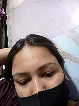 Snapshot of sanu_07 chatting on 04/21/26, 04:52 sanu 07 online show from 04/21/26, 04:52