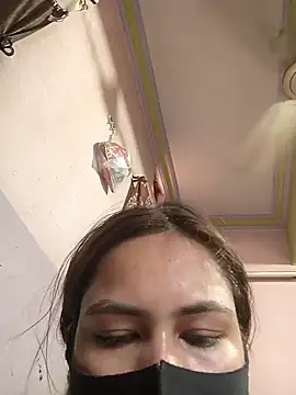 Snapshot of sanu_07 chatting on 06/09/26, 04:35 sanu 07 online show from 06/09/26, 04:35