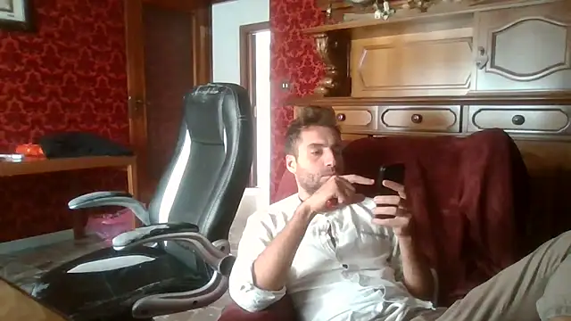 Torissimo92 online show from 09/24/25, 08:10