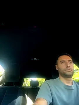 Torissimo92 online show from 10/11/25, 09:54