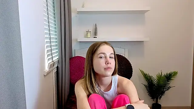Snapshot of Spicy_Lexi chatting on 05/14/26, 12:46 Spicy Lexi online show from 05/14/26, 12:46