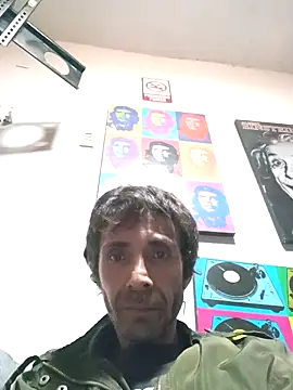 githot online show from 11/17/25, 09:35