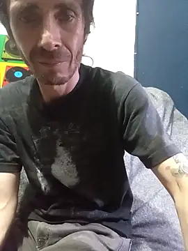 githot online show from 12/17/25, 07:35