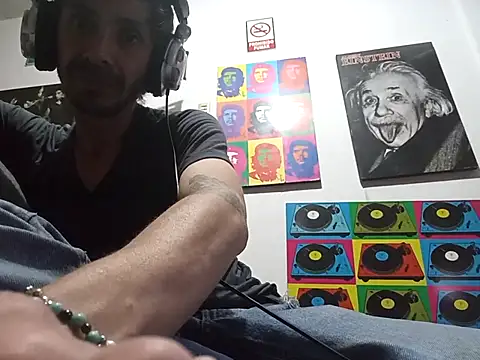 githot online show from 11/29/25, 08:25