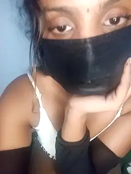 kissy doll online show from 10/11/25, 05:36