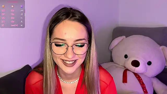 ScarlettSmithX online show from 11/25/25, 09:04