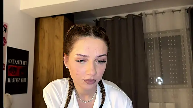 ScarlettSmithX online show from 04/13/26, 02:59