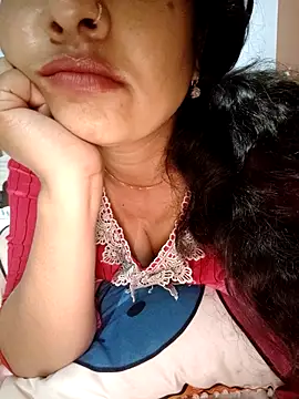 Snapshot of CUTE-PX chatting on 10/02/25, 02:09 CUTE-PX online show from 10/02/25, 02:09