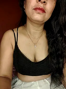 Snapshot of CUTE-PX chatting on 09/28/25, 02:07 CUTE-PX online show from 09/28/25, 02:07