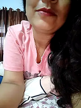 Snapshot of CUTE-PX chatting on 09/16/25, 11:55 CUTE-PX online show from 09/16/25, 11:55