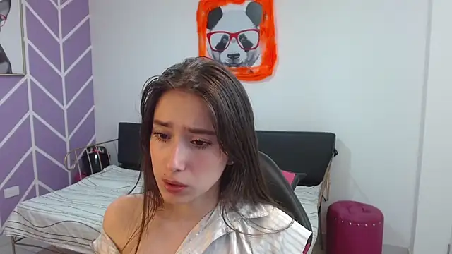 Snapshot of Adhara_Kitten chatting on 10/15/25, 12:57 Adhara Kitten online show from 10/15/25, 12:57