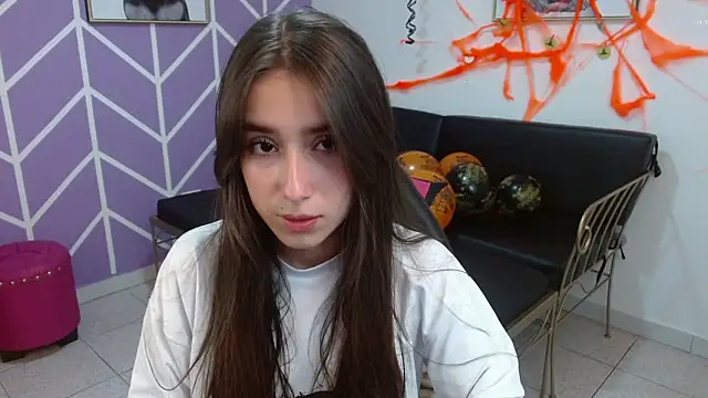 Adhara Kitten online show from 11/04/25, 12:53