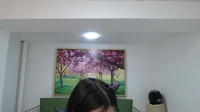 Snapshot of Adhara_Kitten chatting on 09/15/25, 01:11 Adhara Kitten online show from 09/15/25, 01:11