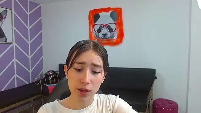 Snapshot of Adhara_Kitten chatting on 10/16/25, 12:57 Adhara Kitten online show from 10/16/25, 12:57