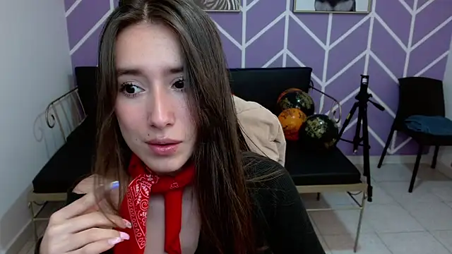 Adhara Kitten online show from 11/21/25, 01:54