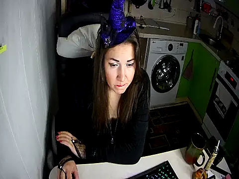 Adda1205 online show from 10/31/25, 09:22