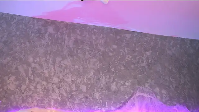 SofiBabe online show from 10/28/25, 06:01