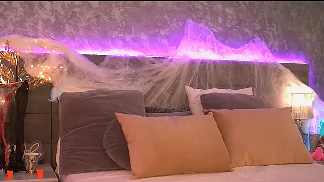 SofiBabe online show from 10/30/25, 05:50