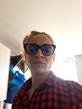 aellabeyonce online show from 04/16/26, 03:13