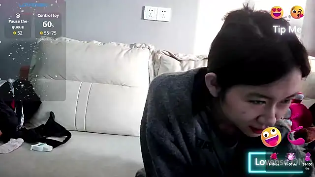 xiaoLI-2025 online show from 11/28/25, 08:58