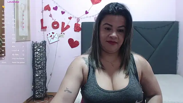 pamela echeverria online show from 03/27/26, 11:22