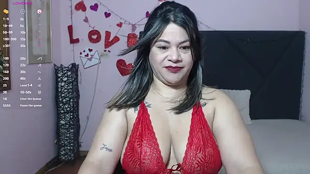 pamela echeverria online show from 04/10/26, 11:28