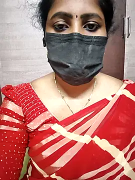 Snapshot of vasundhara26 chatting on 11/15/25, 06:45 vasundhara26 online show from 11/15/25, 06:45