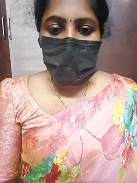 Snapshot of vasundhara26 chatting on 11/14/25, 08:34 vasundhara26 online show from 11/14/25, 08:34