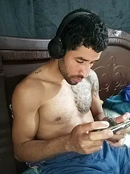 Snapshot of Alexsexygamer chatting on 02/12/26, 01:49 Alexsexygamer online show from 02/12/26, 01:49