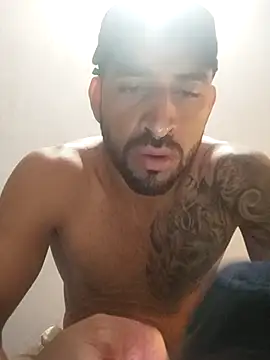 Snapshot of Alexsexygamer chatting on 04/09/26, 12:44 Alexsexygamer online show from 04/09/26, 12:44