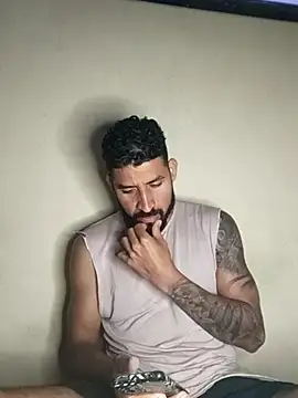 Snapshot of Alexsexygamer chatting on 11/03/25, 05:49 Alexsexygamer online show from 11/03/25, 05:49