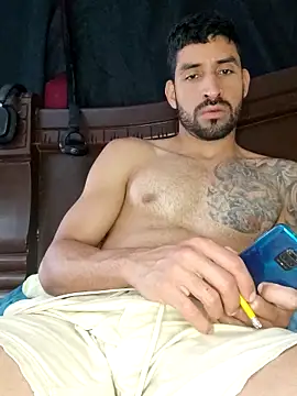 Snapshot of Alexsexygamer chatting on 04/12/26, 06:44 Alexsexygamer online show from 04/12/26, 06:44