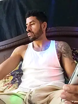 Snapshot of Alexsexygamer chatting on 04/10/26, 01:18 Alexsexygamer online show from 04/10/26, 01:18