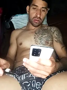 Snapshot of Alexsexygamer chatting on 04/02/26, 12:18 Alexsexygamer online show from 04/02/26, 12:18